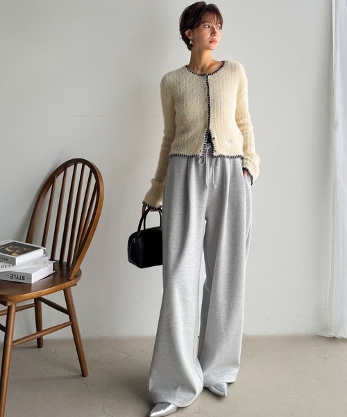 Java(ジャバ)の「《JaVa ジャバコラボ》大人の余白をまとうワイドスウェット。ヘビーウェイトスウェットワイドパンツ(スウェットパンツ・レディース・オートミール/杢グレー/ブラック・LARGE/MEDIUM/SMALL/X-LARGE)」の12枚目の写真