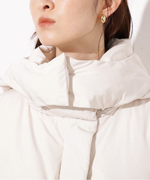 N.（N. Natural Beauty Basic）（エヌエヌナチュラルビューティーベーシック）の「【取り外し可能】フーデットミドルダウン（ダウンジャケット/コート・レディース・ブラック/ブラウン/オフホワイト・MEDIUM/SMALL）」の18枚目の写真