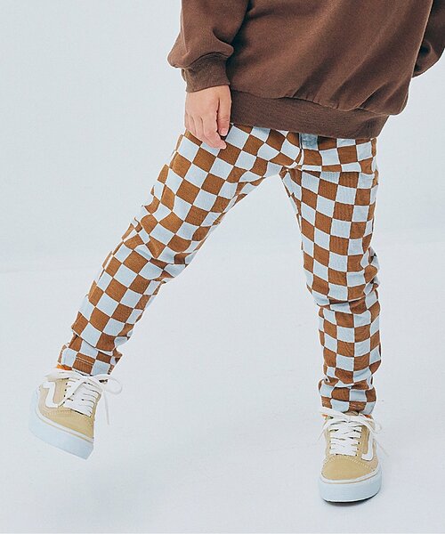 p.premier(ピードットプルミエ)の「【ジュニア対応】イロチ買いしたい総柄ストレッチレギンスパンツ(その他パンツ・キッズ・チャコール/ネイビー/オレンジ/イエロー/ブルー/ブラウン/グリーン/ブラック・80/90/100/110/120/130)」の3枚目の写真