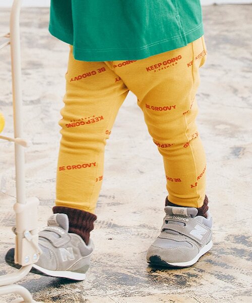 p.premier(ピードットプルミエ)の「【ジュニア対応】イロチ買いしたい総柄ストレッチレギンスパンツ(その他パンツ・キッズ・チャコール/ネイビー/オレンジ/イエロー/ブルー/ブラウン/グリーン/ブラック・80/90/100/110/120/130)」の7枚目の写真