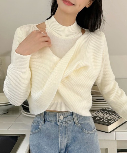 Ada.(エイダ)の「ホルターネック アメスリ ニットタンク クロスデザイン ニットトップス(ニット/セーター・レディース・ホワイト/ベージュ/グレー/ブラック・FREE)」の10枚目の写真