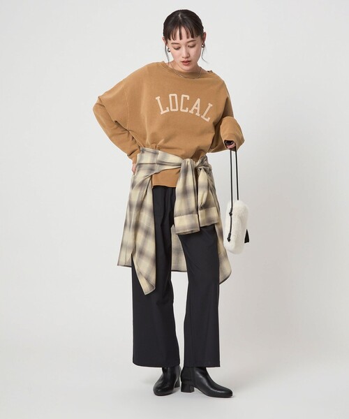 green label relaxing（グリーンレーベルリラクシング）の「【別注】＜Holidays Comfort＞ロゴ スウェット（スウェット・レディース・ブラウン系/レッド/ライトグレー・FREE）」の12枚目の写真