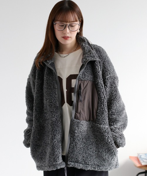 cepo（セポ）の「ナンバリングフットボールTee（Tシャツ/カットソー・レディース・ベージュ/チャコール・M）」の3枚目の写真