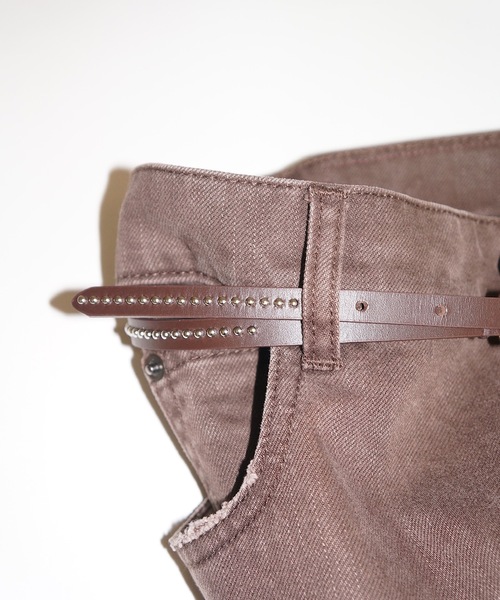 igi（イジ）の「SLIM STUD BELT / スリムスタッズリアルレザーベルト（ベルト・レディース・ブラック/ブラウン・FREE）」の10枚目の写真