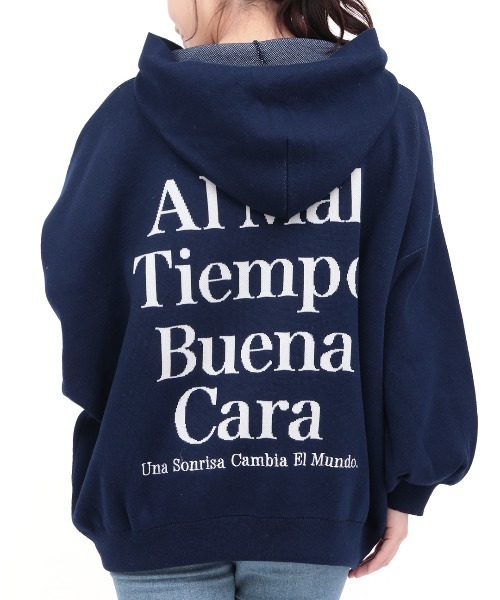 チチカカ（チチカカ）の「Orale! バックロゴニットフーディー（ニット/セーター・レディース・ネイビー/ボルドー/ライトグレー・FREE）」の11枚目の写真