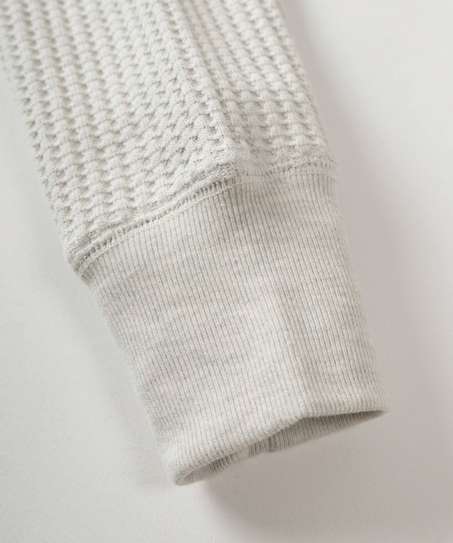 JEMORGAN(ジェーイーモーガン)の「【87】【JEMORGAN/ジェーイーモーガン】ビッグワッフル ヘンリーネック スウェット(スウェット・メンズ・チャコールグレー/アッシュグレー/ブラック/グレー/ネイビー/ブラウン/オフホワイト・S/M/L/XL)」の14枚目の写真