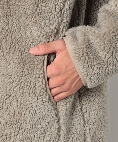 Grand PARK(グランドパーク)の「マイクロフリースボンディングジップブルゾン(ブルゾン・メンズ・ブラック/ベージュ・MEDIUM/LARGE)」の13枚目の写真