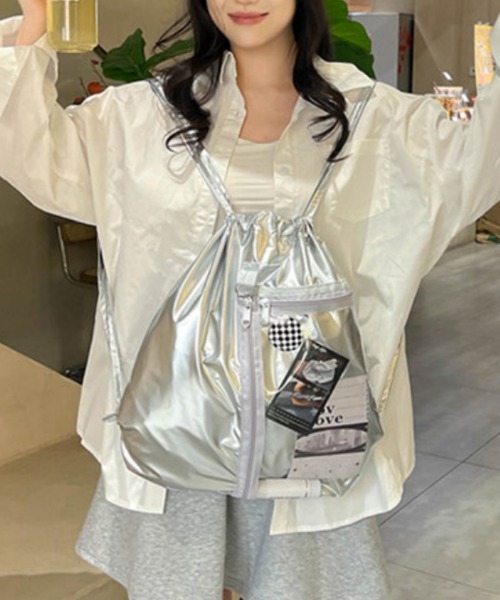 VIBGYOR（ヴィブジョー）の「FReePLACe/クリアポケット  ナップサック X12634（バックパック/リュック・レディース・シルバー/ブラック・FREE）」の9枚目の写真