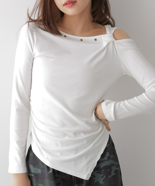 VIVID LADY(ビビッドレディー)の「アシンメトリーワンショルダートップス(Tシャツ/カットソー・レディース・アイボリー/ブラック・FREE)」の1枚目の写真
