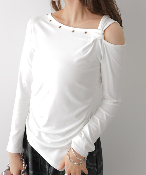 VIVID LADY(ビビッドレディー)の「アシンメトリーワンショルダートップス(Tシャツ/カットソー・レディース・アイボリー/ブラック・FREE)」の12枚目の写真