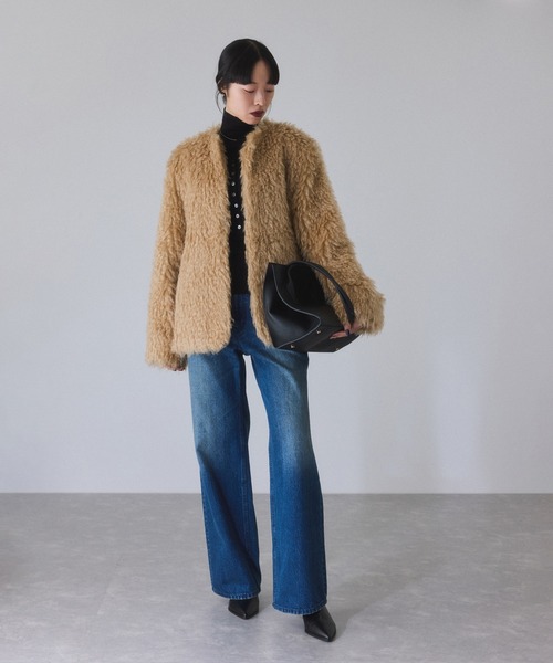 ADAM ET ROPE'(アダムエロペ)の「Steiffファーコート(その他アウター・レディース・ベージュ系その他2・FREE)」の2枚目の写真