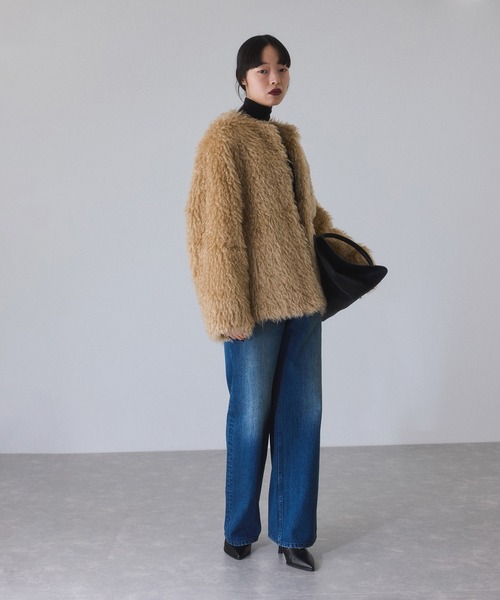 ADAM ET ROPE'(アダムエロペ)の「Steiffファーコート(その他アウター・レディース・ベージュ系その他2・FREE)」の3枚目の写真