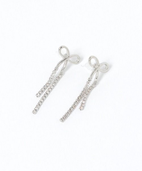 LAKOLE（ラコレ）の「ダイヤレーンリボン樹脂ポストピアス / 592904（ピアス（両耳用）・レディース・その他1/その他2・FREE）」の2枚目の写真