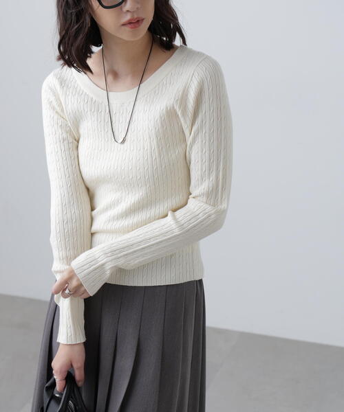 FREE'S MART（フリーズマート）の「◆〈洗える〉マシンウォッシャブルケーブルニット（ニット/セーター・レディース・グレー/ホワイト/ピンク/ネイビー・FREE）」の2枚目の写真