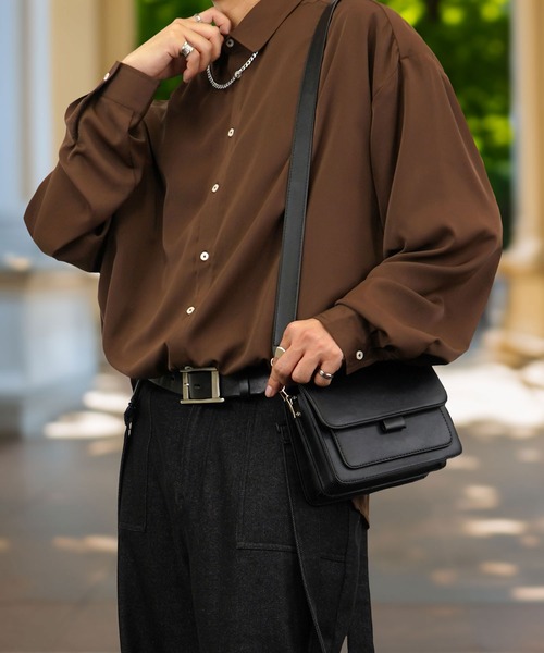 Burner(バーナー)の「【GROOVY STORE】バルーン袖ルーズレギュラーカラーシャツ(シャツ/ブラウス・メンズ・ブラック/オフホワイト/スミクロ/ダークブラウン系/バーガンディー・M/L)」の4枚目の写真