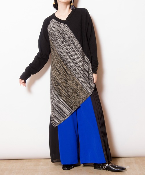 OSMOSIS（オズモーシス）の「アシンメトリーニットプルオーバー（ニット/セーター・レディース・ピンク/ブラック系その他/ブラック/アイボリー・ONE SIZE）」の17枚目の写真