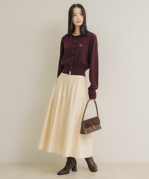 NEUNA（ヌナ）の「エンブレムベーシックカーディガン（カーディガン/ボレロ・レディース・ブラック/アイボリー/バーガンディー・FREE）」の13枚目の写真