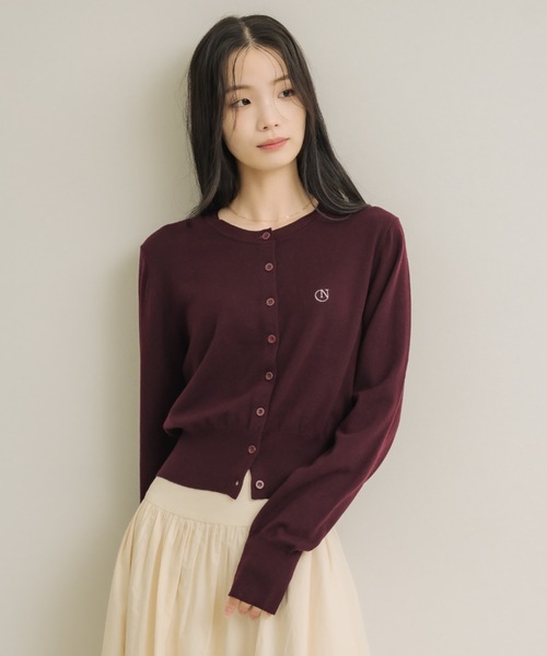 NEUNA（ヌナ）の「エンブレムベーシックカーディガン（カーディガン/ボレロ・レディース・ブラック/アイボリー/バーガンディー・FREE）」の20枚目の写真