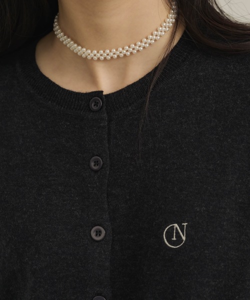 NEUNA（ヌナ）の「エンブレムベーシックカーディガン（カーディガン/ボレロ・レディース・ブラック/アイボリー/バーガンディー・FREE）」の16枚目の写真