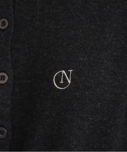 NEUNA（ヌナ）の「エンブレムベーシックカーディガン（カーディガン/ボレロ・レディース・ブラック/アイボリー/バーガンディー・FREE）」の15枚目の写真