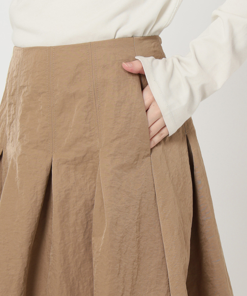 セール】《3サイズ展開》タフタタックフレアスカート（スカート