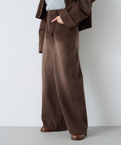 Kastane（カスタネ）の「【セットアップ対応/2サイズ展開/低身長サイズ】ビジュー付きデニムパンツ（デニムパンツ・レディース・ブラウン/ブラック/インディゴブルー・0/1）」の14枚目の写真