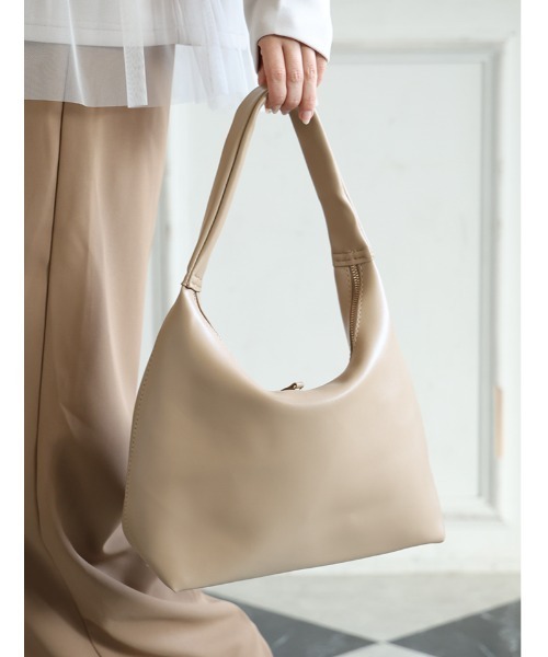 Edit Sheen（エディットシーン）の「ソフトタッチホーボーバッグ（ショルダーバッグ・レディース・キャメル/ベージュ/ブラック・FREE）」の12枚目の写真