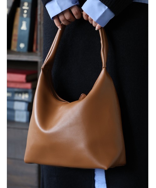 Edit Sheen（エディットシーン）の「ソフトタッチホーボーバッグ（ショルダーバッグ・レディース・キャメル/ベージュ/ブラック・FREE）」の11枚目の写真