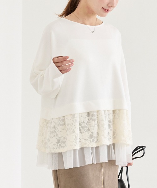 LAVEANGE(ラビアンジェ)の「レース切替ポンチプルオーバー│上品なレースで大人フェミニンに/レイヤードデザイン/きれいめカットソー/長袖トップス/上品見え/体型カバー/着映え(Tシャツ/カットソー・レディース・オフホワイト/ブラック・4L/3L/LL/M/5L)」の7枚目の写真