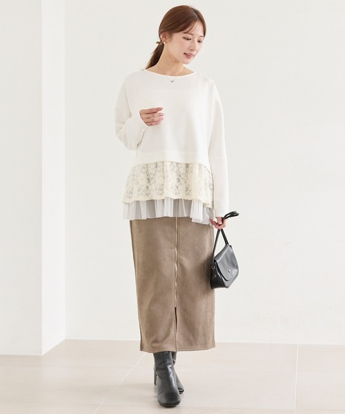 LAVEANGE(ラビアンジェ)の「レース切替ポンチプルオーバー│上品なレースで大人フェミニンに/レイヤードデザイン/きれいめカットソー/長袖トップス/上品見え/体型カバー/着映え(Tシャツ/カットソー・レディース・オフホワイト/ブラック・4L/3L/LL/M/5L)」の11枚目の写真