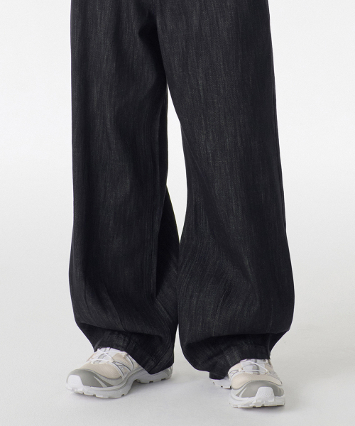 MUSINSA STANDARD（ムシンサスタンダード）の「リネンライクバルーンデニムパンツ[ローブラック]（デニムパンツ・メンズ・その他・30/32/34/36/42/26/28）」の6枚目の写真