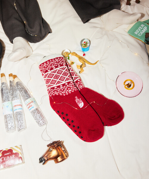 THE NORTH FACE(ザノースフェイス)の「THE NORTH FACE/ザ・ノース・フェイス Nuptse Bootie Socks SE ヌプシ ブーティ ソックス(ソックス/靴下・メンズ・レッド/ネイビー・MEDIUM/SMALL)」の9枚目の写真