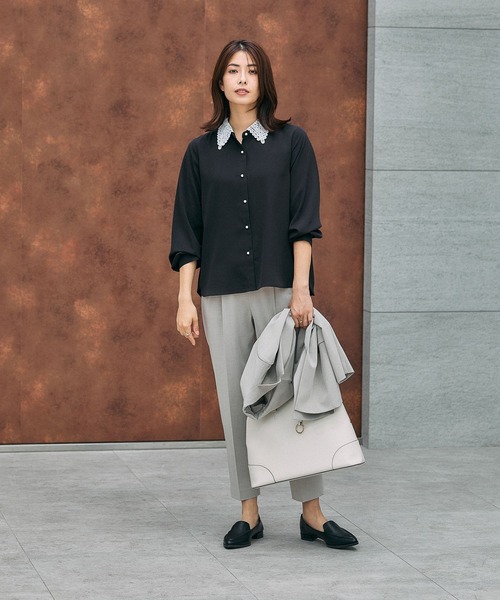 GLOBAL WORK(グローバルワーク)の「キレイつづく襟2WAYブラウス/581011(シャツ/ブラウス・レディース・ブラック/グレイッシュベージュ/オフホワイト・SMALL/MEDIUM/LARGE)」の14枚目の写真