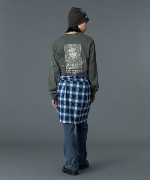 X-girl(エックスガール)の「PIGMENT DYED FACE AND LOGO SQUARE PATCH L/S TEE(Tシャツ/カットソー・レディース・ピンク/ブラック/オリーブ・S/M/L)」の22枚目の写真