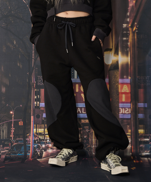 CHERRYQUIRI(チェリーキュリー)の「heart jogger pt - black(スウェットパンツ・レディース・その他・SMALL/MEDIUM)」の1枚目の写真
