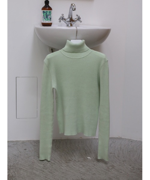 Katrin TOKYO(カトリーントーキョー)の「color rib turtle knit(ニット/セーター・レディース・ダークブラウン系/グリーン/パープル/アイボリー・FREE/XS)」の3枚目の写真
