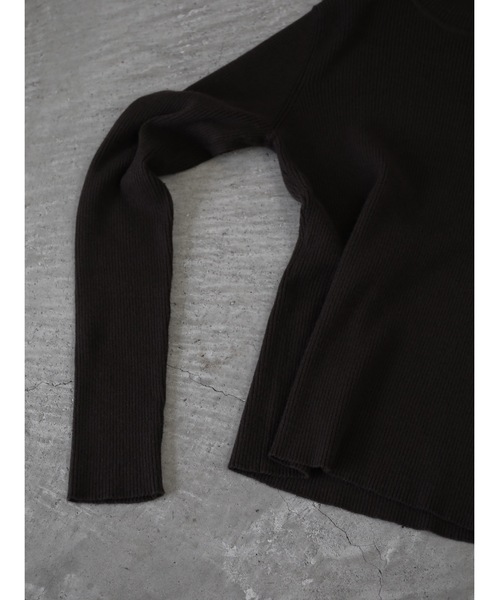 Katrin TOKYO(カトリーントーキョー)の「color rib turtle knit(ニット/セーター・レディース・ダークブラウン系/グリーン/パープル/アイボリー・FREE/XS)」の8枚目の写真