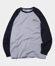 SOME PLACE（サムプレイス）の「ロゴカーブラインラグラン配色ロングスリーブオーバーサイズTシャツ[ネイビー]（Tシャツ/カットソー）」