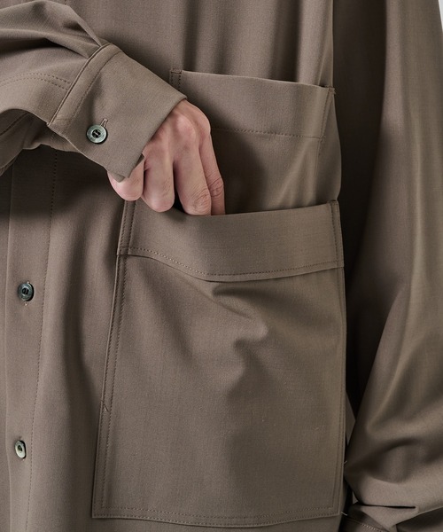 UJOH（ウジョー）の「【UJOH HOMME】4 Pockets Shirt（シャツ/ブラウス・メンズ・ブラック/ベージュ・4/5）」の8枚目の写真