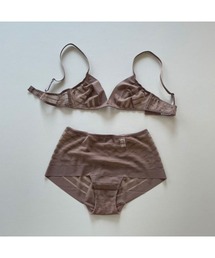 SET（セット）の「TAGLI SET(hiphung)（ブラ&ショーツ）」