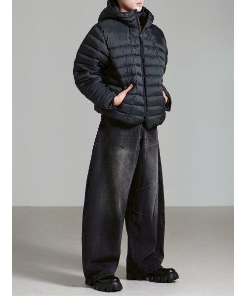 Chikashitsu +（チカシツプラス）の「【Chikashitsu +】light volume puffer jacket / 【チカシツプラス】ライトボリュームパファージャケット（ダウンジャケット/コート・メンズ・グレー/ブラック/アイボリー・ONE SIZE）」の17枚目の写真