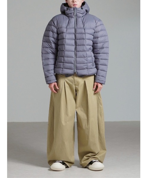 Chikashitsu +（チカシツプラス）の「【Chikashitsu +】light volume puffer jacket / 【チカシツプラス】ライトボリュームパファージャケット（ダウンジャケット/コート・メンズ・グレー/ブラック/アイボリー・ONE SIZE）」の22枚目の写真