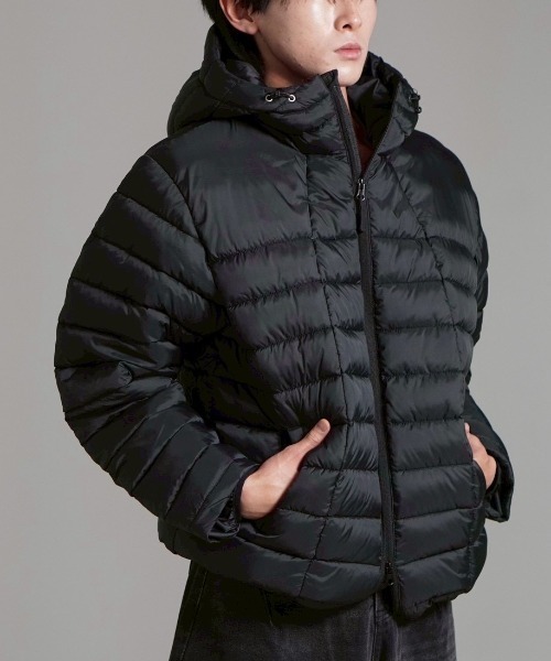 Chikashitsu +（チカシツプラス）の「【Chikashitsu +】light volume puffer jacket / 【チカシツプラス】ライトボリュームパファージャケット（ダウンジャケット/コート・メンズ・グレー/ブラック/アイボリー・ONE SIZE）」の14枚目の写真