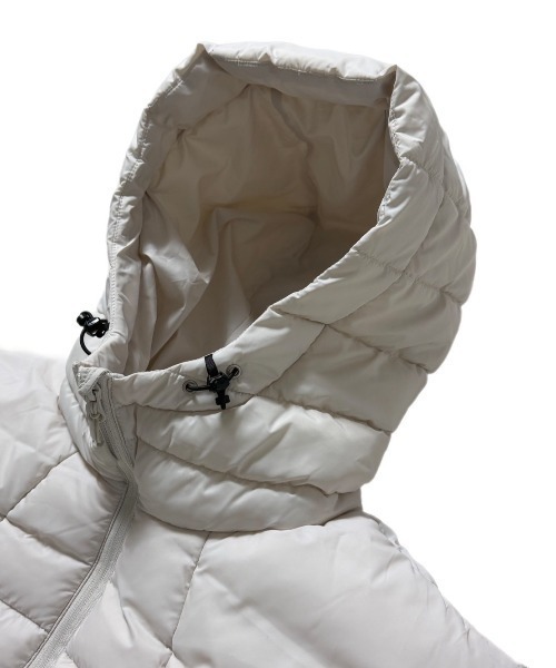 Chikashitsu +（チカシツプラス）の「【Chikashitsu +】light volume puffer jacket / 【チカシツプラス】ライトボリュームパファージャケット（ダウンジャケット/コート・メンズ・グレー/ブラック/アイボリー・ONE SIZE）」の12枚目の写真