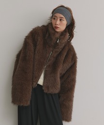 ad thie（アドティエ）の「ショート丈 スタンドカラー フェイクファージャケット（その他アウター）」