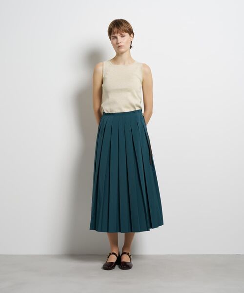 LANVIN en Bleu(ランバンオンブルー)の「タイプライタープリーツスカート(スカート・レディース・ブラック/ブルー/オフホワイト・36/38)」の4枚目の写真