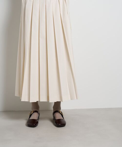 LANVIN en Bleu(ランバンオンブルー)の「タイプライタープリーツスカート(スカート・レディース・ブラック/ブルー/オフホワイト・36/38)」の19枚目の写真