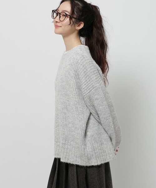 niko and...（ニコアンド）の「アルパカウールMIXアゼプルオーバー（ニット/セーター・レディース・チャコール/ライトグレー/イエロー/ブルー・LARGE/MEDIUM）」の2枚目の写真