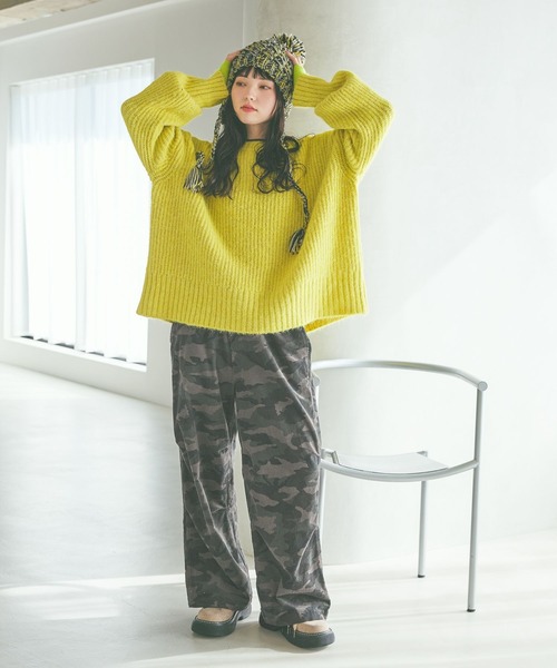 niko and...（ニコアンド）の「アルパカウールMIXアゼプルオーバー（ニット/セーター・レディース・チャコール/ライトグレー/イエロー/ブルー・LARGE/MEDIUM）」の6枚目の写真