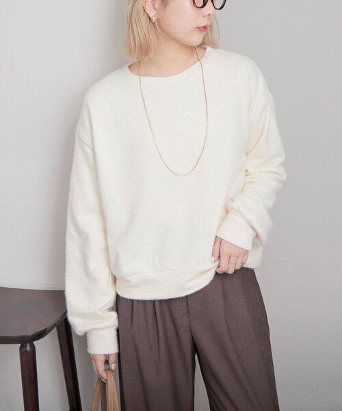 DISCOAT(ディスコート)の「フェザー裏毛プルオーバー(Tシャツ/カットソー・レディース・チャコールグレー/グレー/アイボリー・FREE)」の8枚目の写真